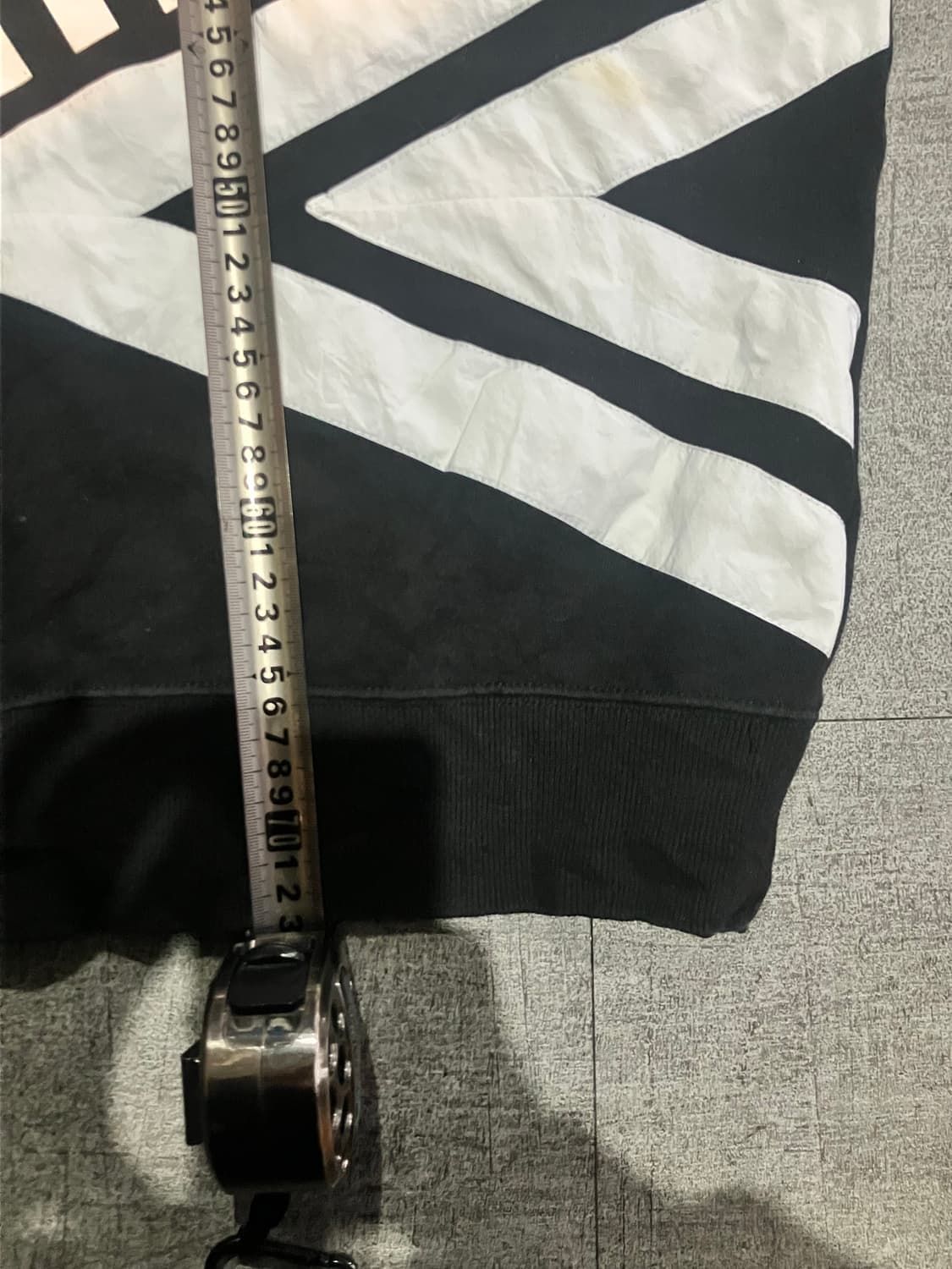 Umbro 엄브로 올드스쿨스트릿 사이드로고 스웻셔츠 맨투맨 상품이미지3