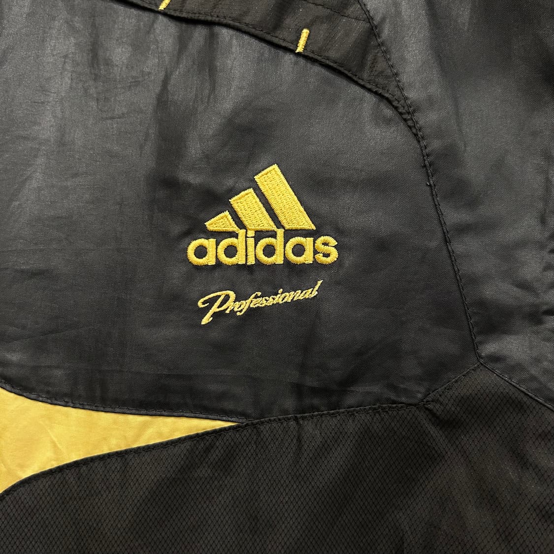 아디다스 올드스쿨 글로시 트랙 바람막이 상품이미지4