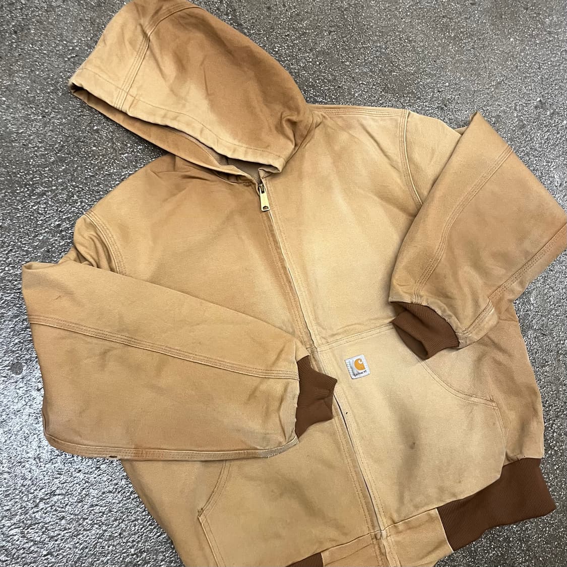 Carhartt J131 하드 페이딩 액티브 자켓 (110) 상품이미지3