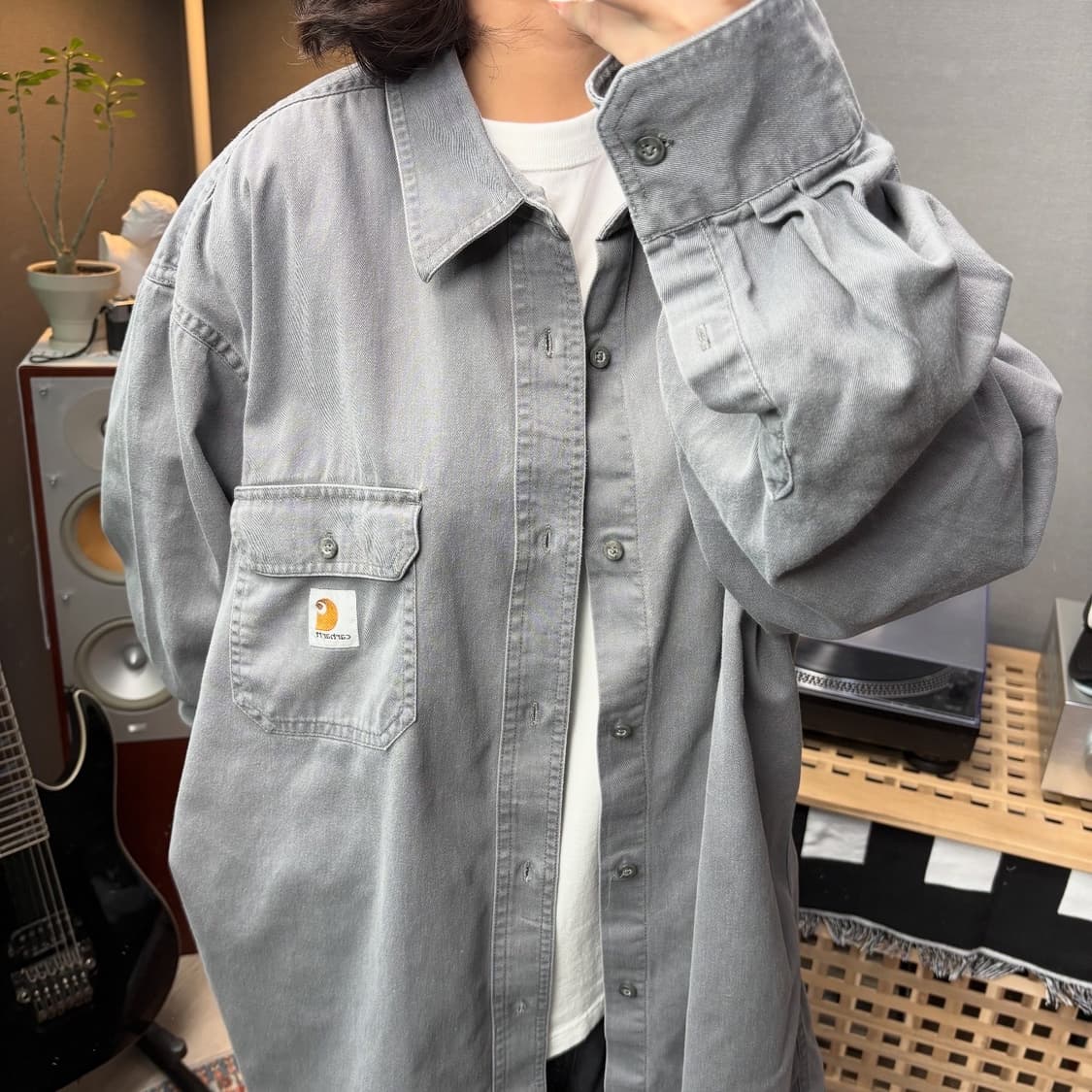 칼하트 리메이크 워크셔츠 상품이미지2