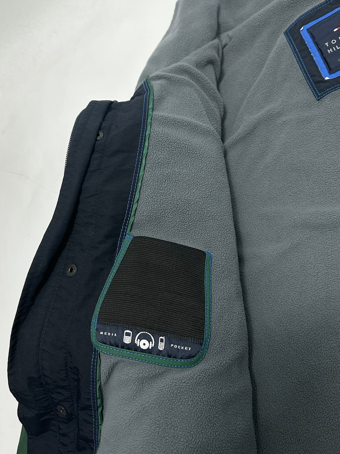 타미힐피거 올드스쿨 기모 바람막이 자켓 고프코어 아웃도어 상품이미지6