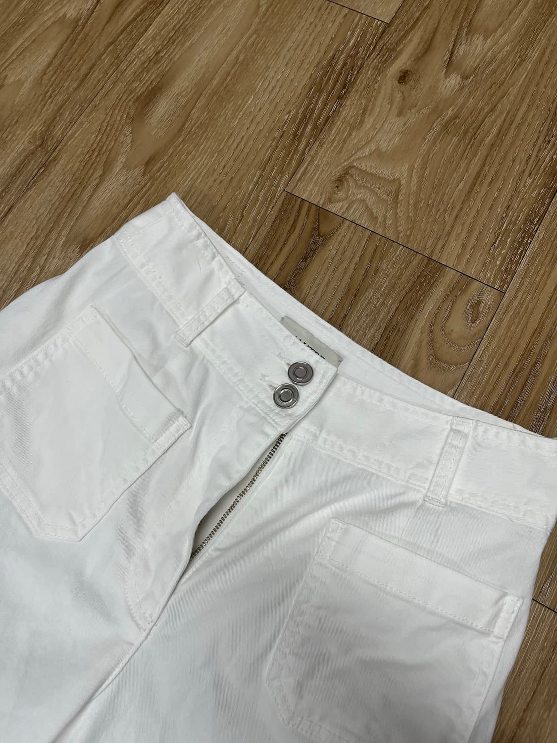 로트르드민 와이드 플레어 화이트 청바지 27 상품이미지4