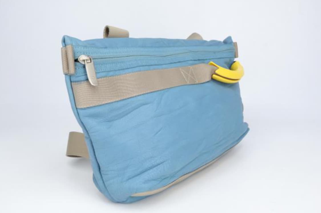 만다리나덕 크로스백 상품이미지1