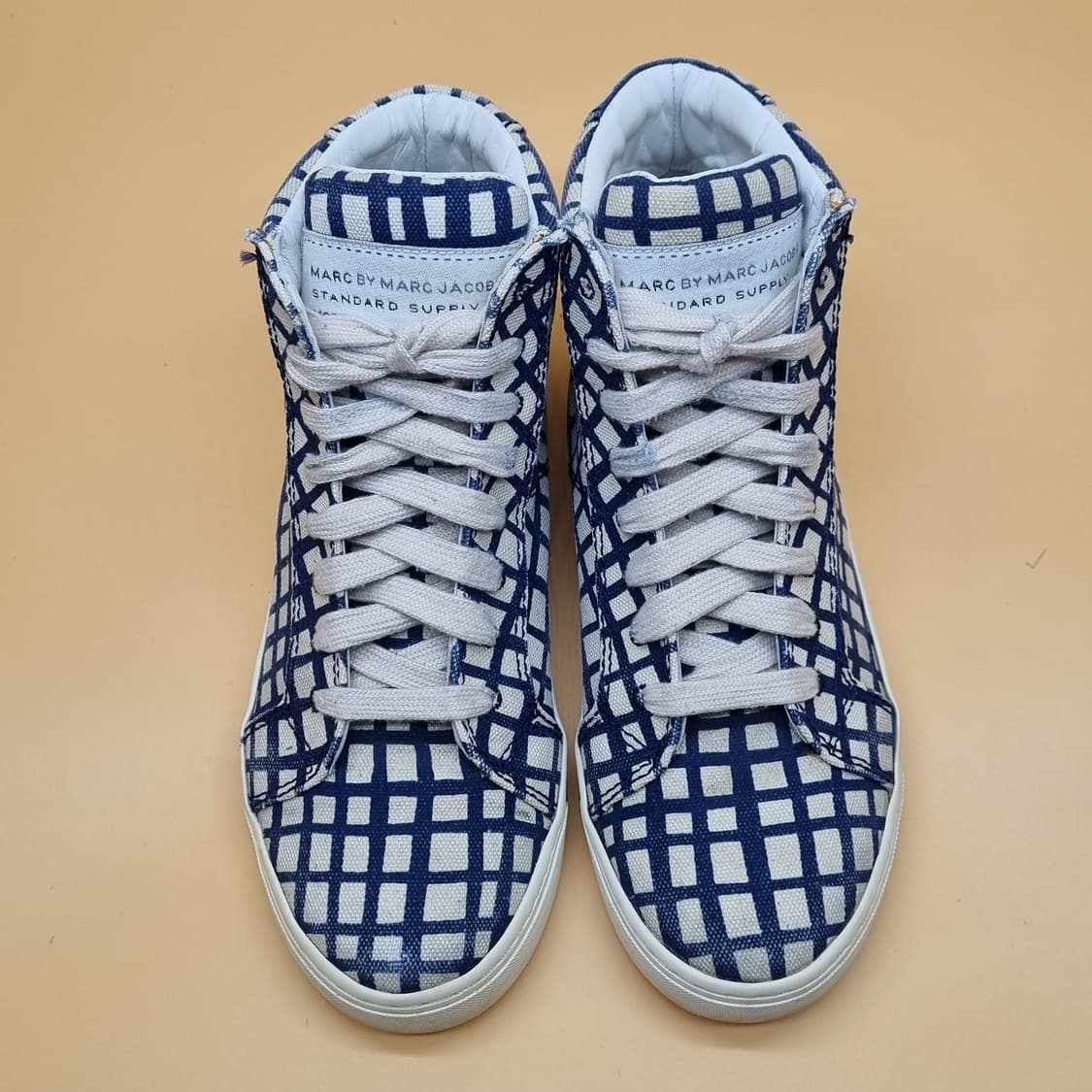 마크제이콥스 하이탑 35 225. 상품이미지2