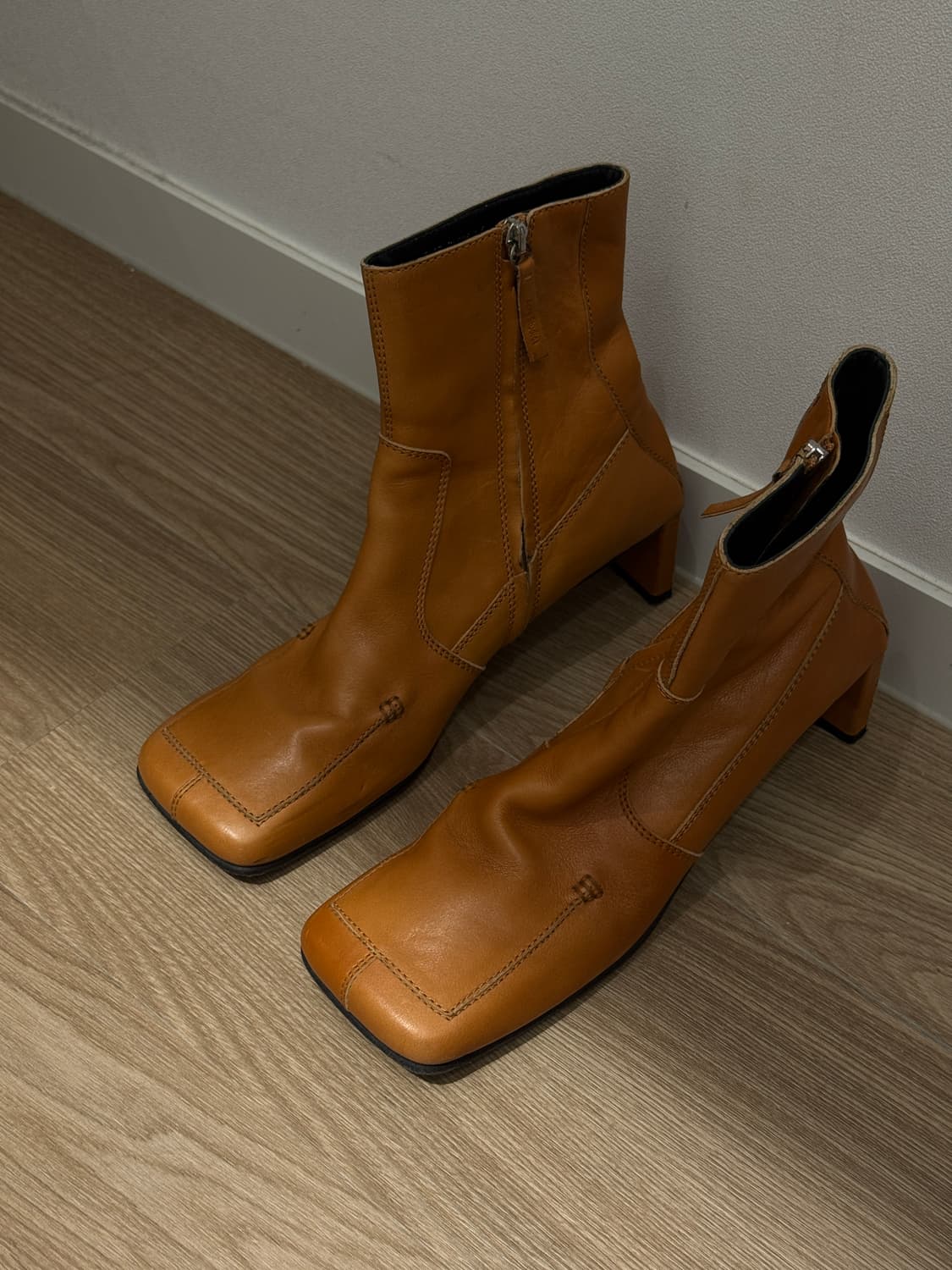 Acne Studios LEATHER BOOTS 37 상품이미지6