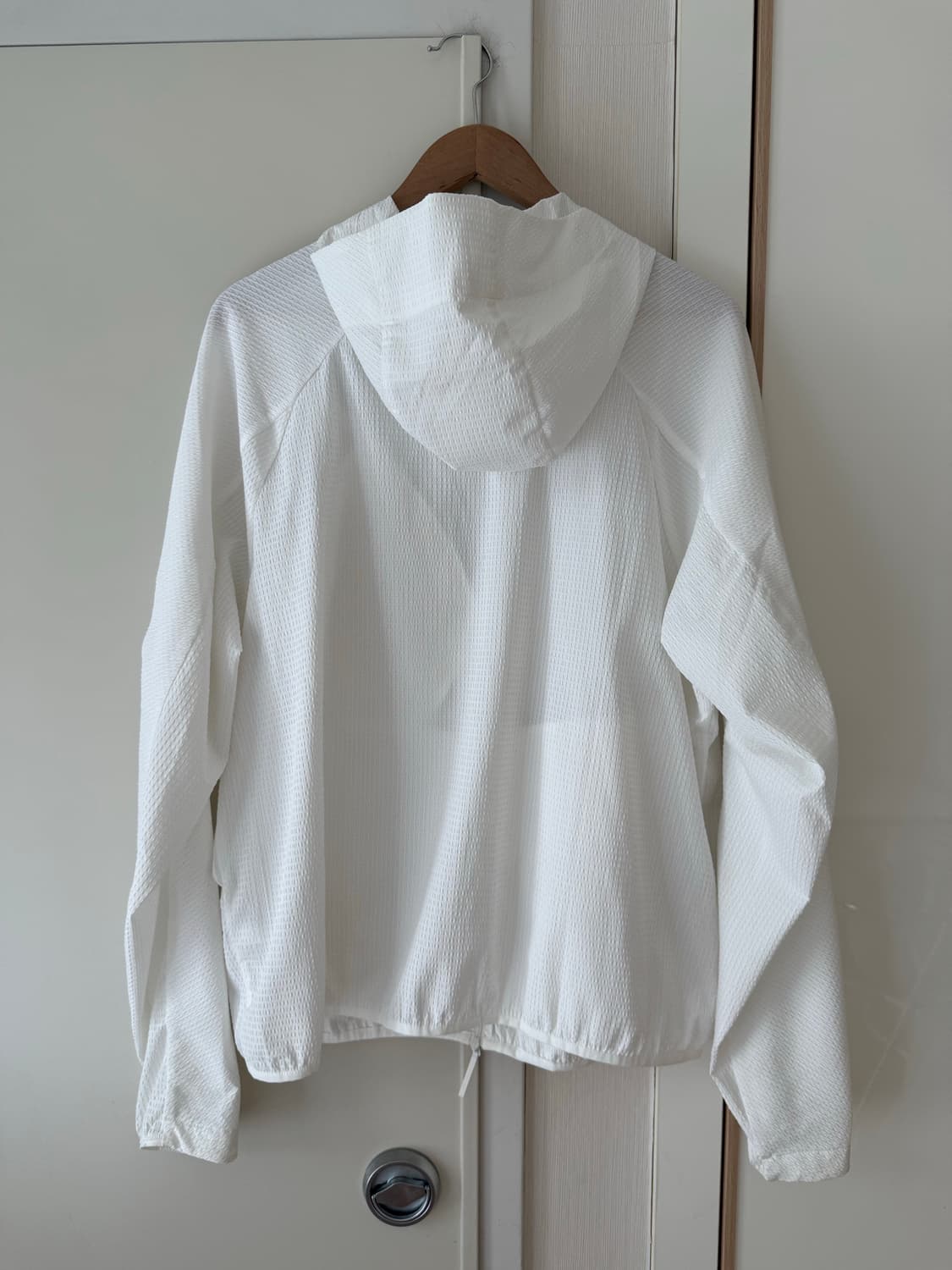 [L] 포스트아카이브팩션 8.0 테크니컬자켓 화이트 상품이미지3