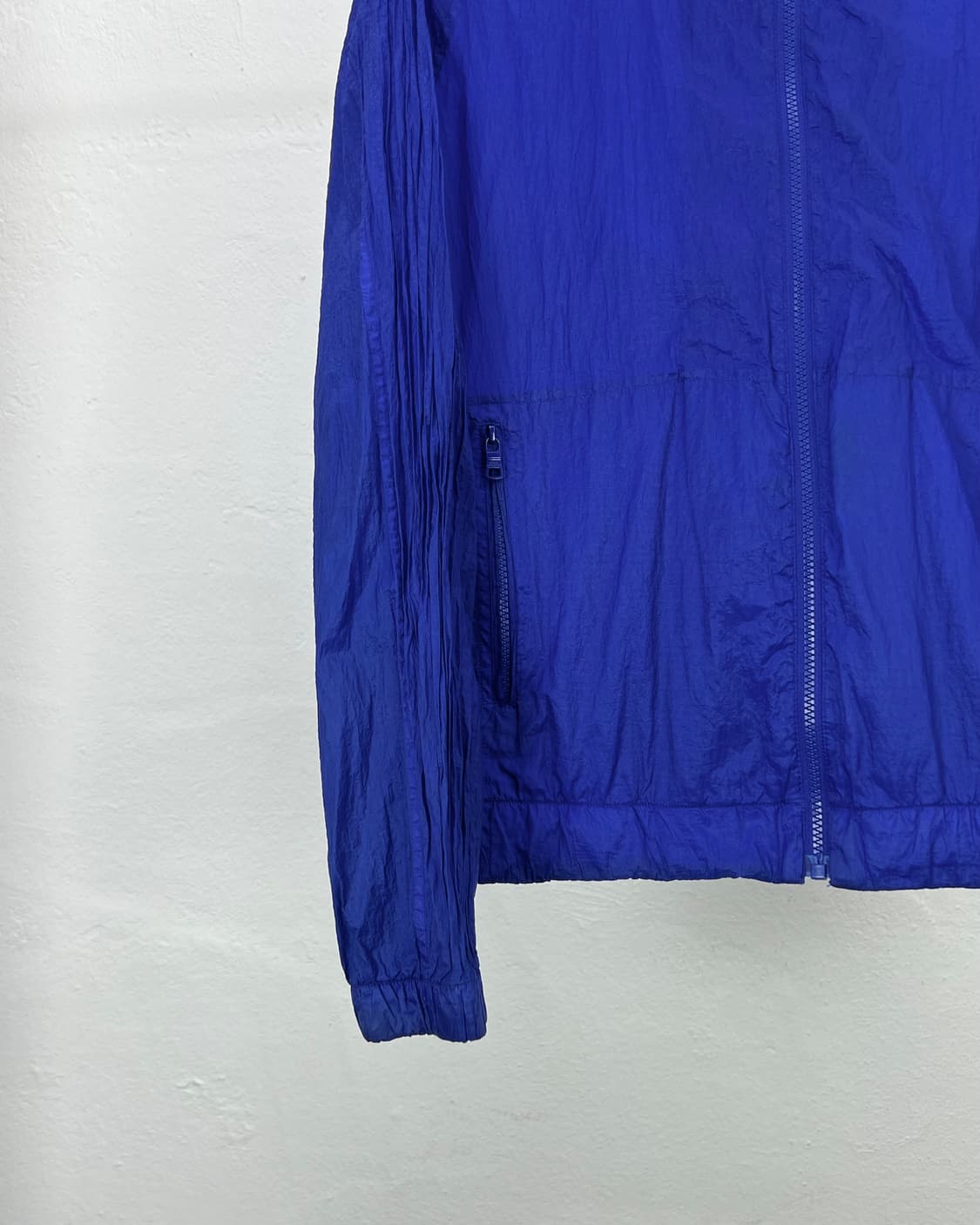 아르마니 익스체인지 로얄 블루 나일론 라이트 웨이트 후디 윈드 자켓 상품이미지4