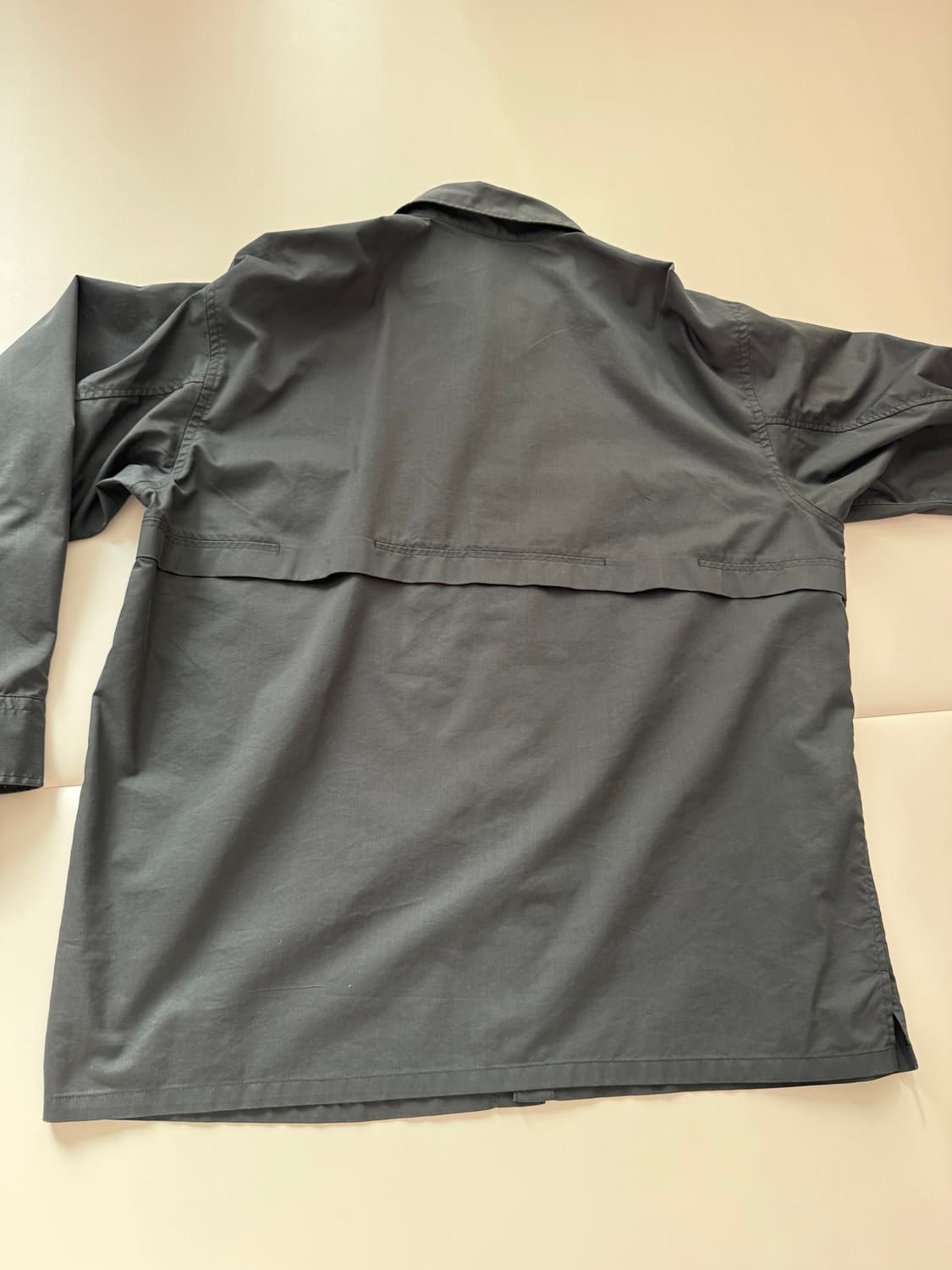 유니클로U 셔츠 XL 다크그레이 상품이미지4