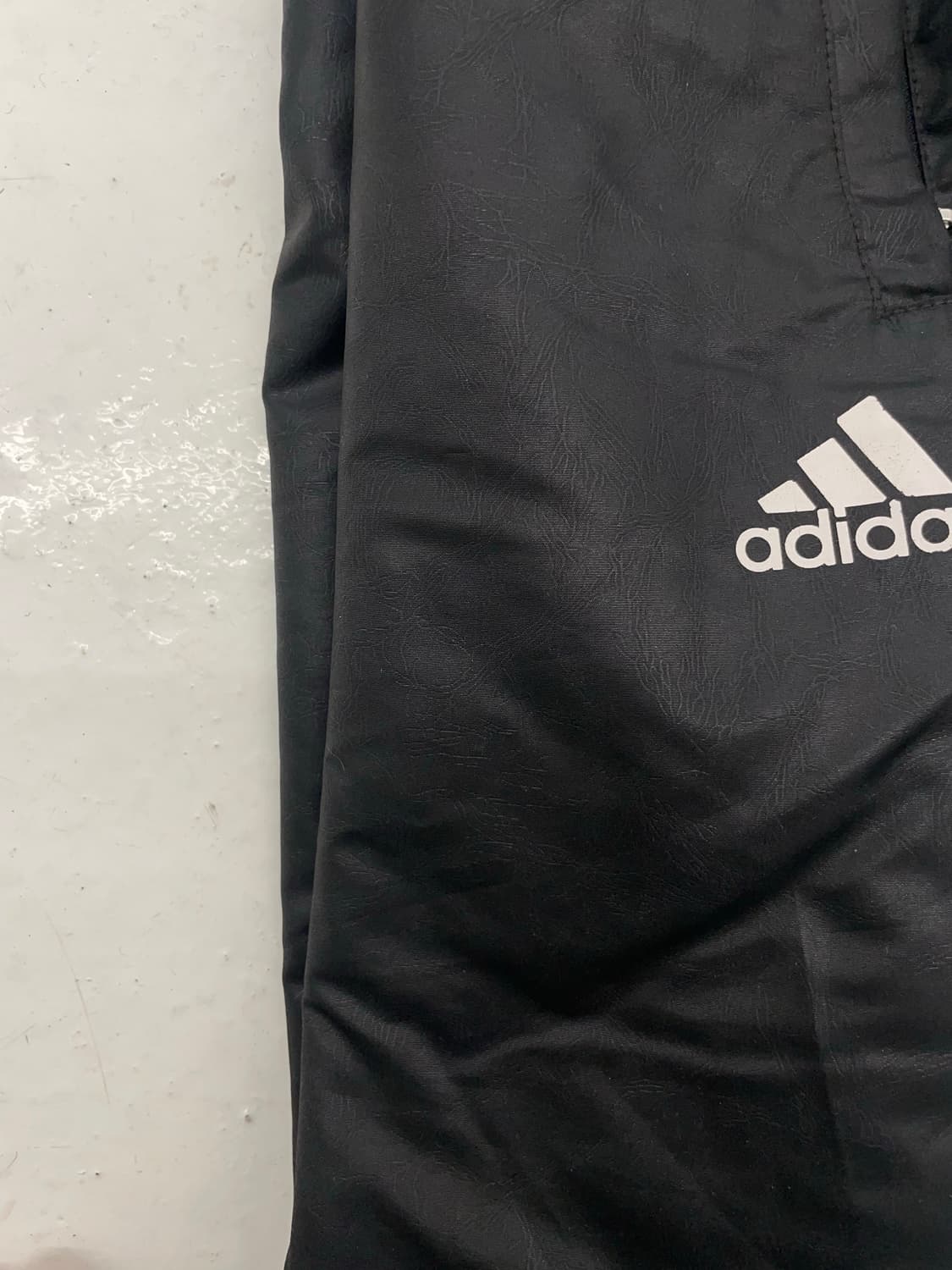 ADIDAS 레더텍스쳐 3라인 팬츠 상품이미지6
