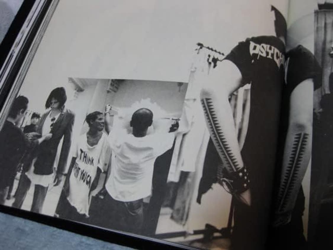 언더커버 UNDERCOVER 준 타카하시 2004 디자인 아트북 상품이미지6