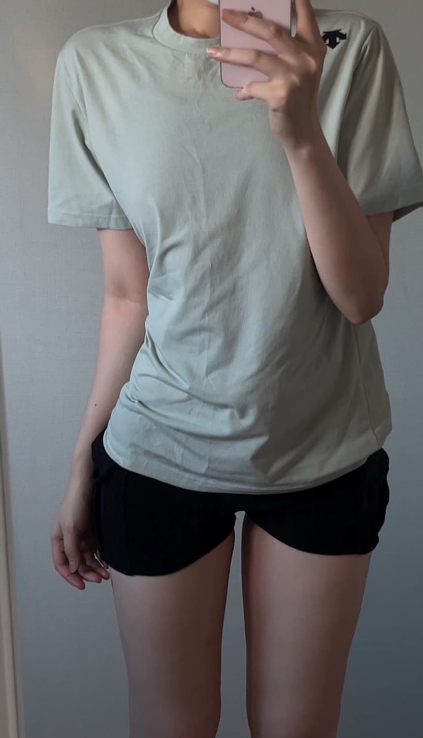 데상트 반팔 상품이미지2