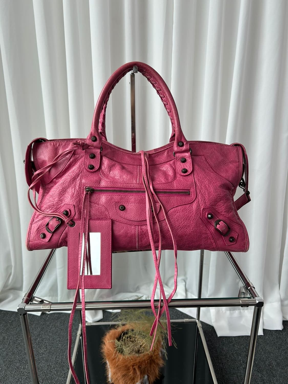 발렌시아가 시티 모터백 상품이미지3