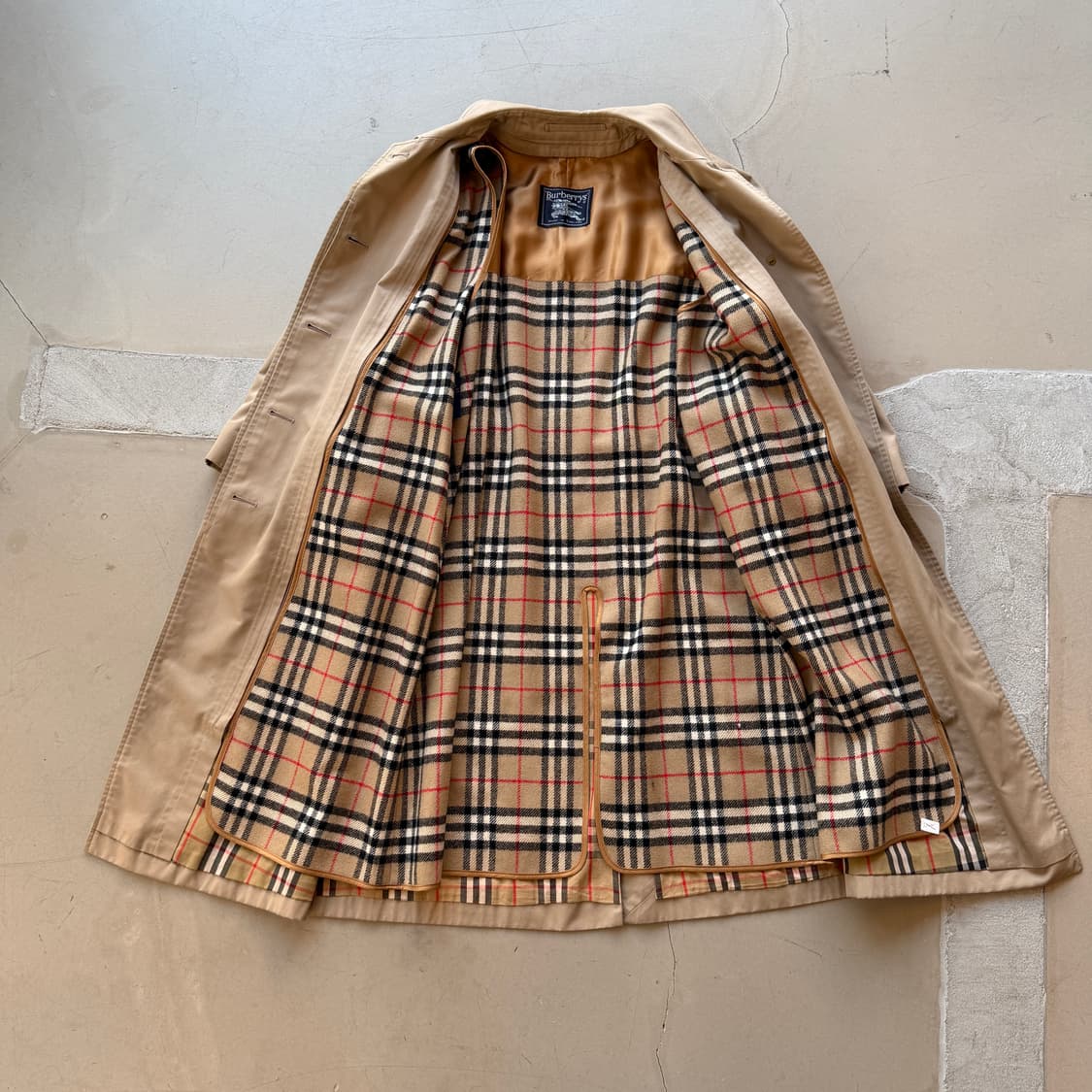 버버리 로브 트렌치 코트 상품이미지2