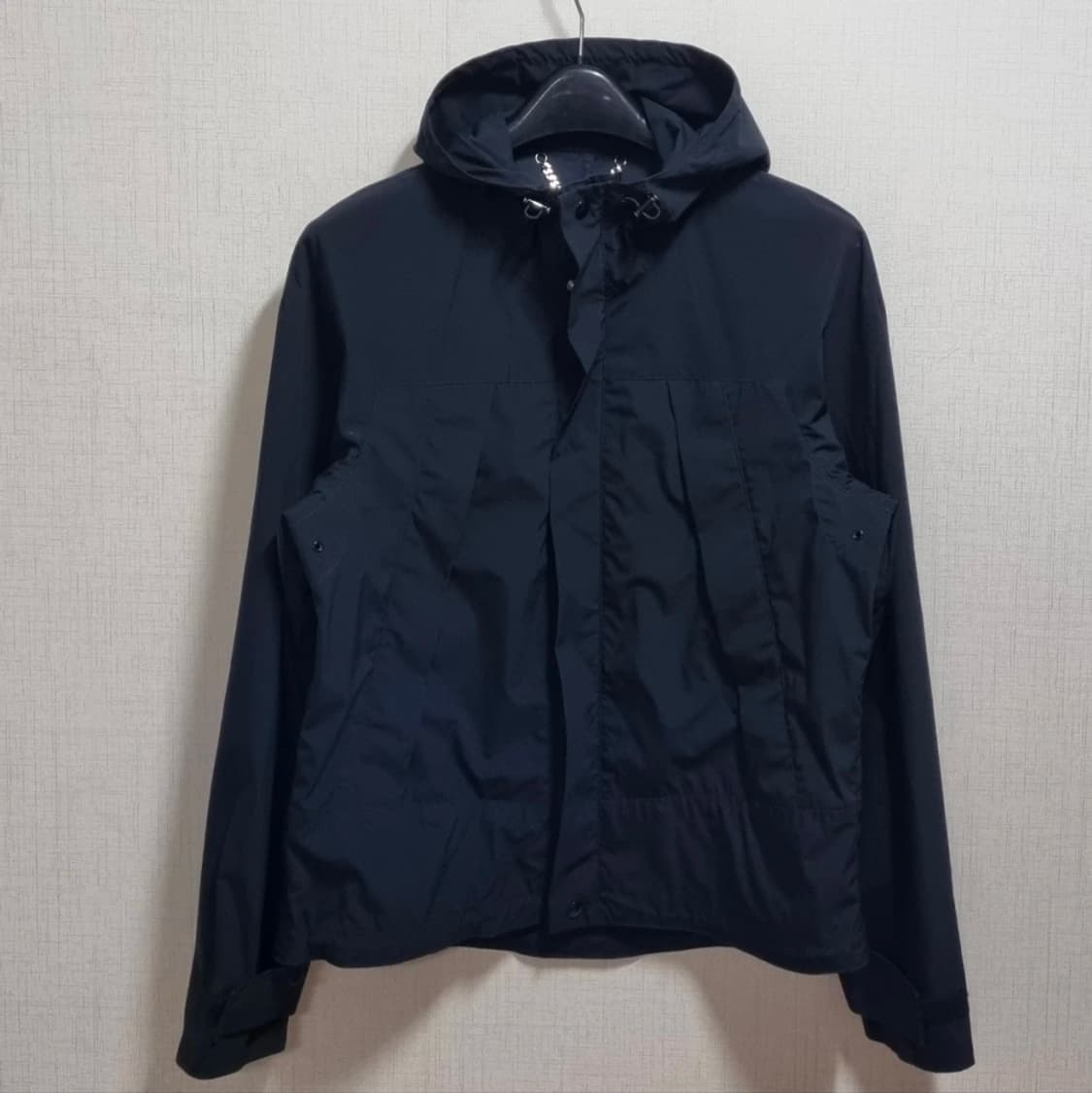 정품] 산드로 옴므 후드 윈드브레이커 자켓 블랙 (XL) 상품이미지1