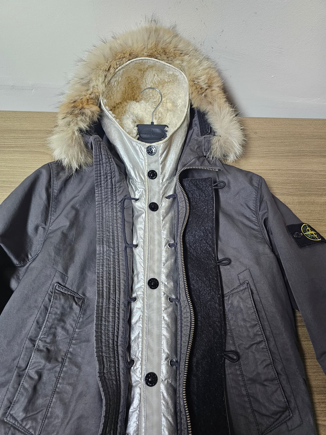 스톤아일랜드 Silver Sherling Liner Fur 다비드 자켓 상품이미지5