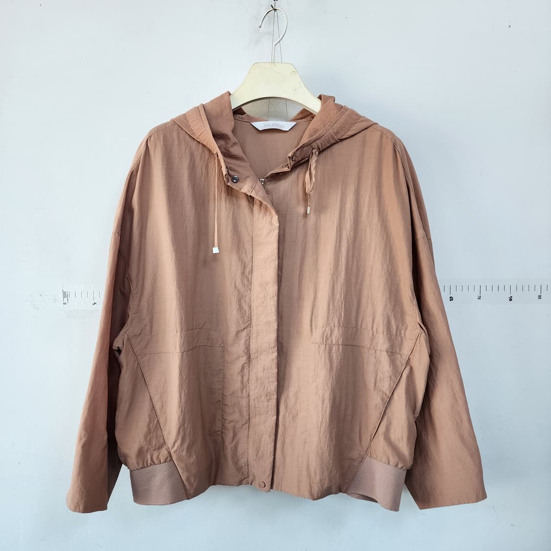 발렌시아 후드 숏 점퍼 상품이미지1
