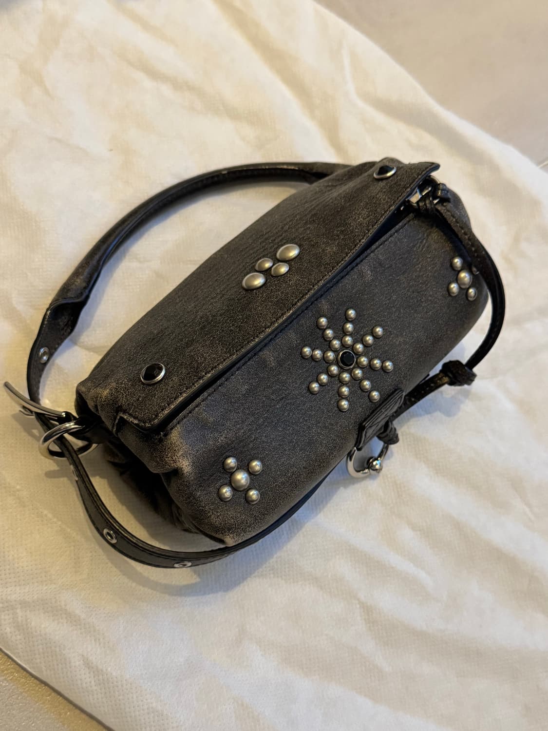 openyy pillow bag 스터드 필로우 백 미니 상품이미지1