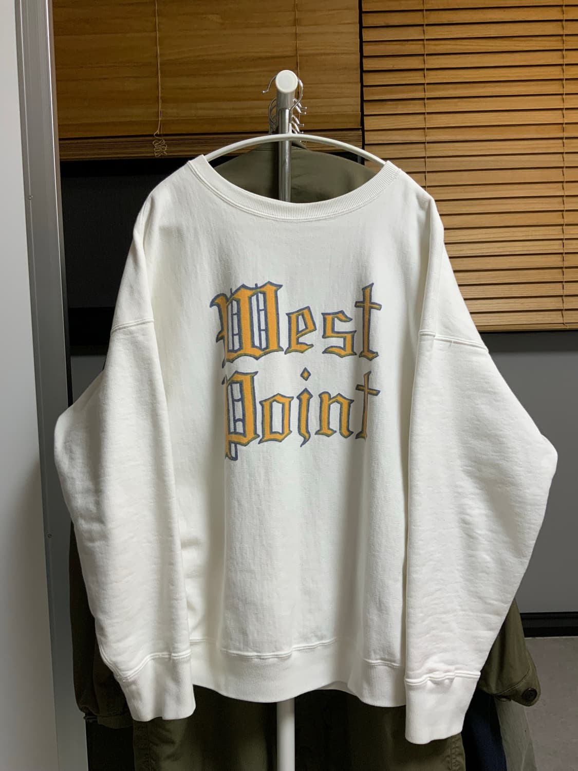 바우와우 WEST POINT 스웻셔츠 (라지) 상품이미지1