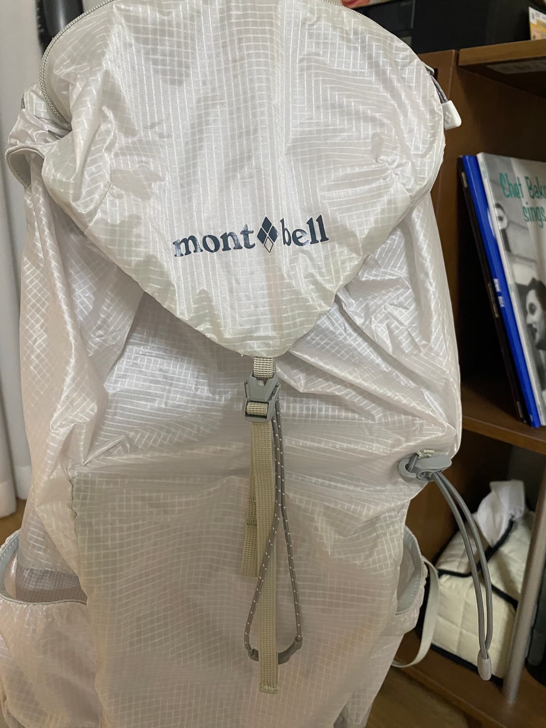 몽벨 버사라이트 백팩 20L 상품이미지2