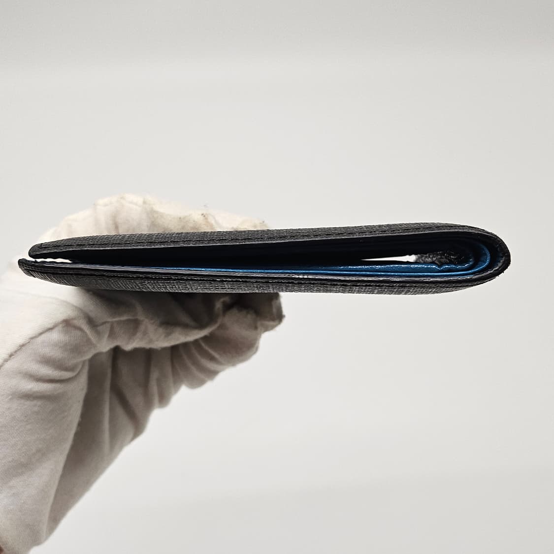 정품 펜디 주카 PVC 레더 반지갑 상품이미지4