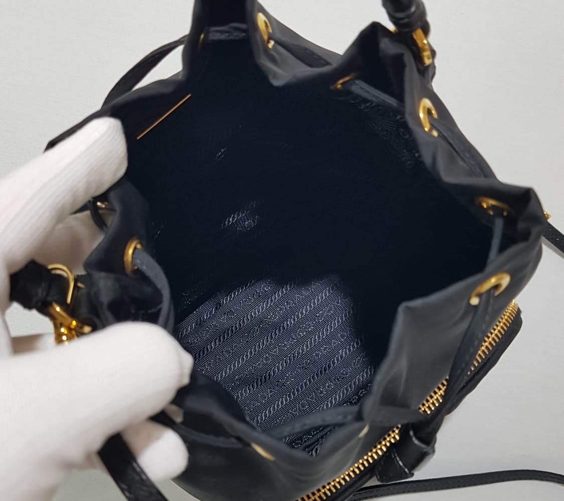 프라다 포코노 버킷백 1BH038  상품이미지9