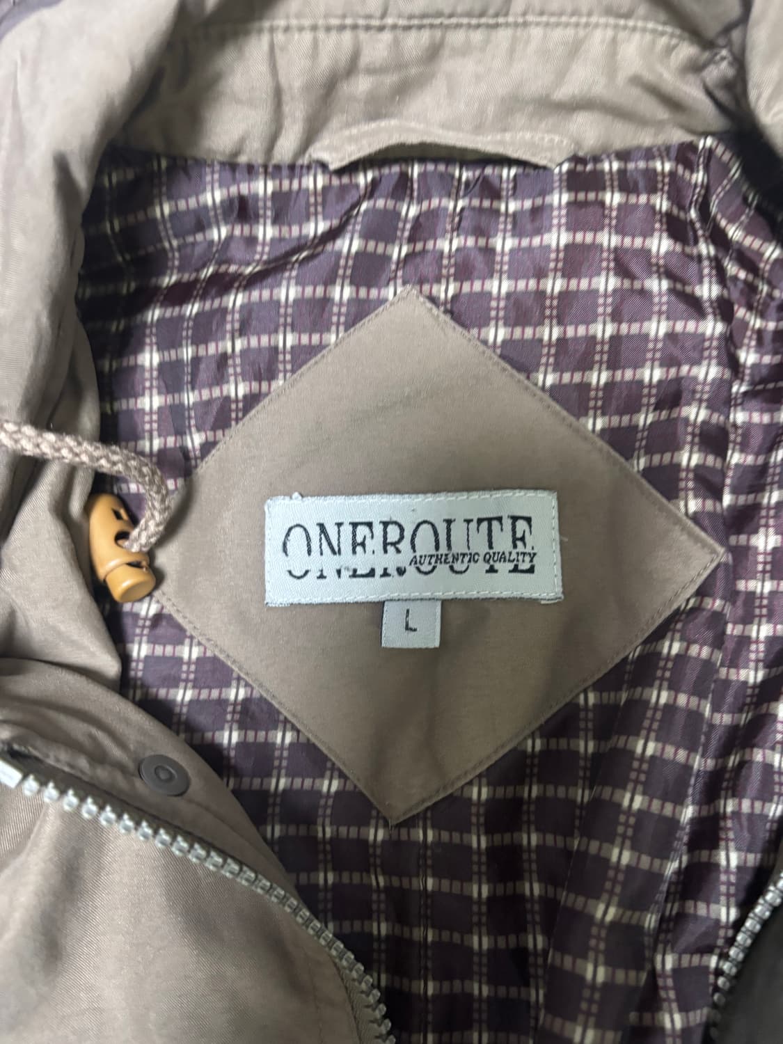 일본판 폴리 후드 자켓 사이즈 105-110 상품이미지3