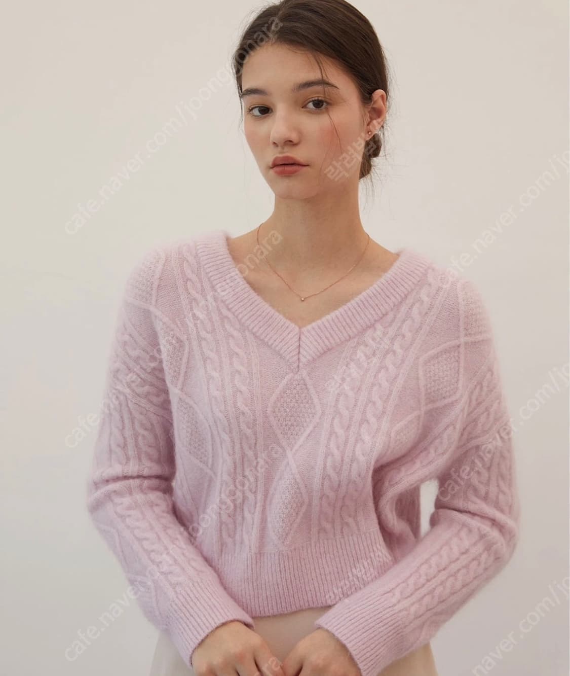 시에 모헤어 로우 케이블 크롭 니트 핑크베일 상품이미지2