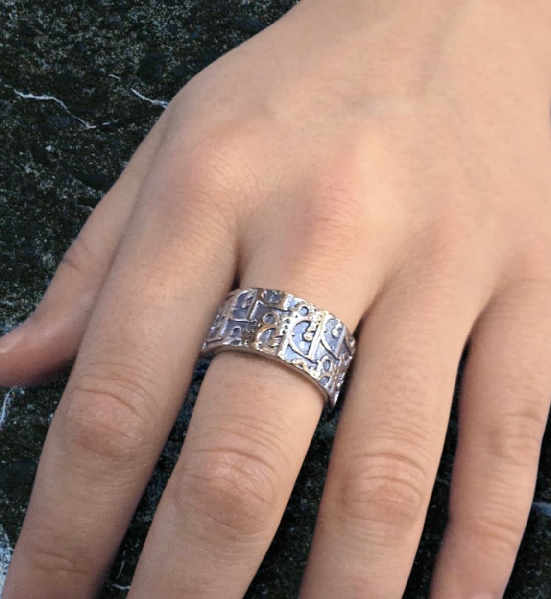 디올 블루 오블리크 반지 상품이미지4