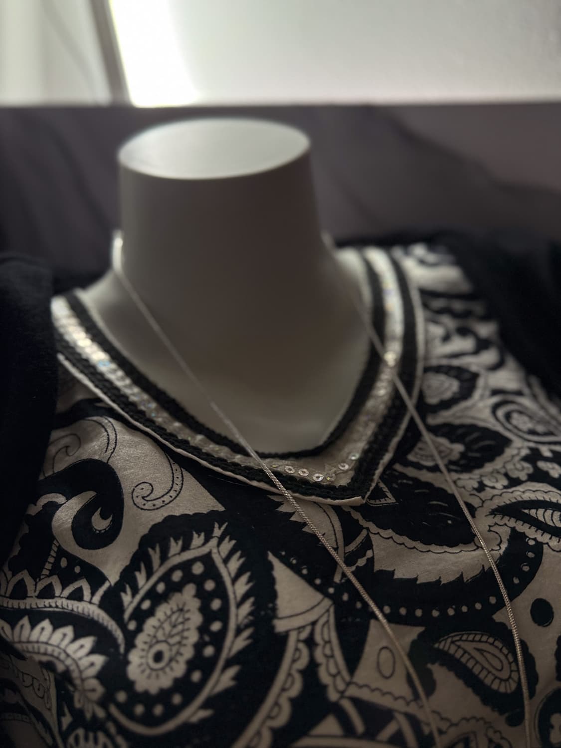 Floral Paisley Sequin Blouse 0164 상품이미지6