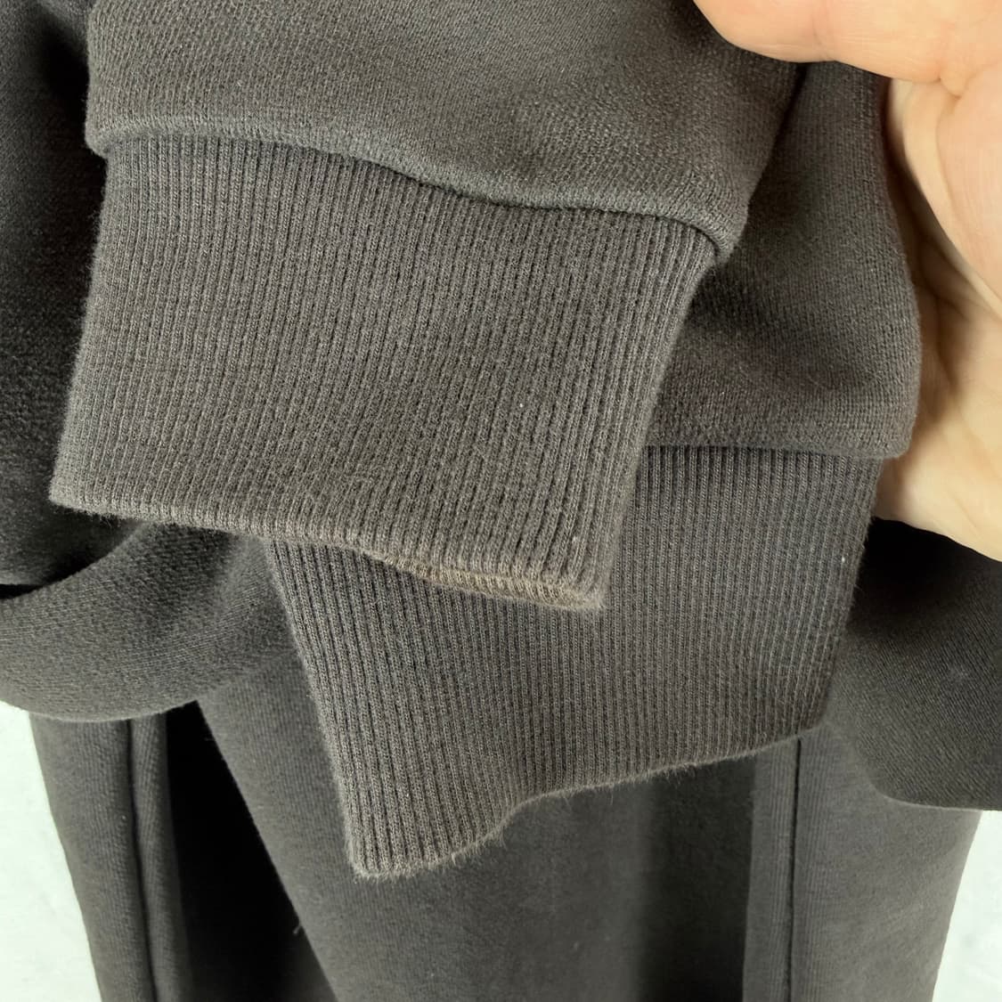 (S) 지프 패치로고 후드 티 다크브라운 상품이미지4