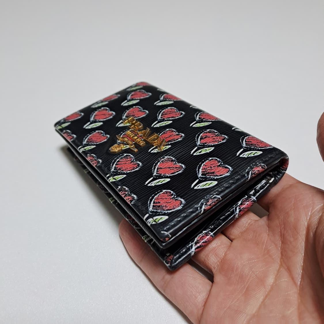 [100%/정품] 프라다 사피아노 하트 패턴 카드지갑, 프라다지갑 상품이미지2