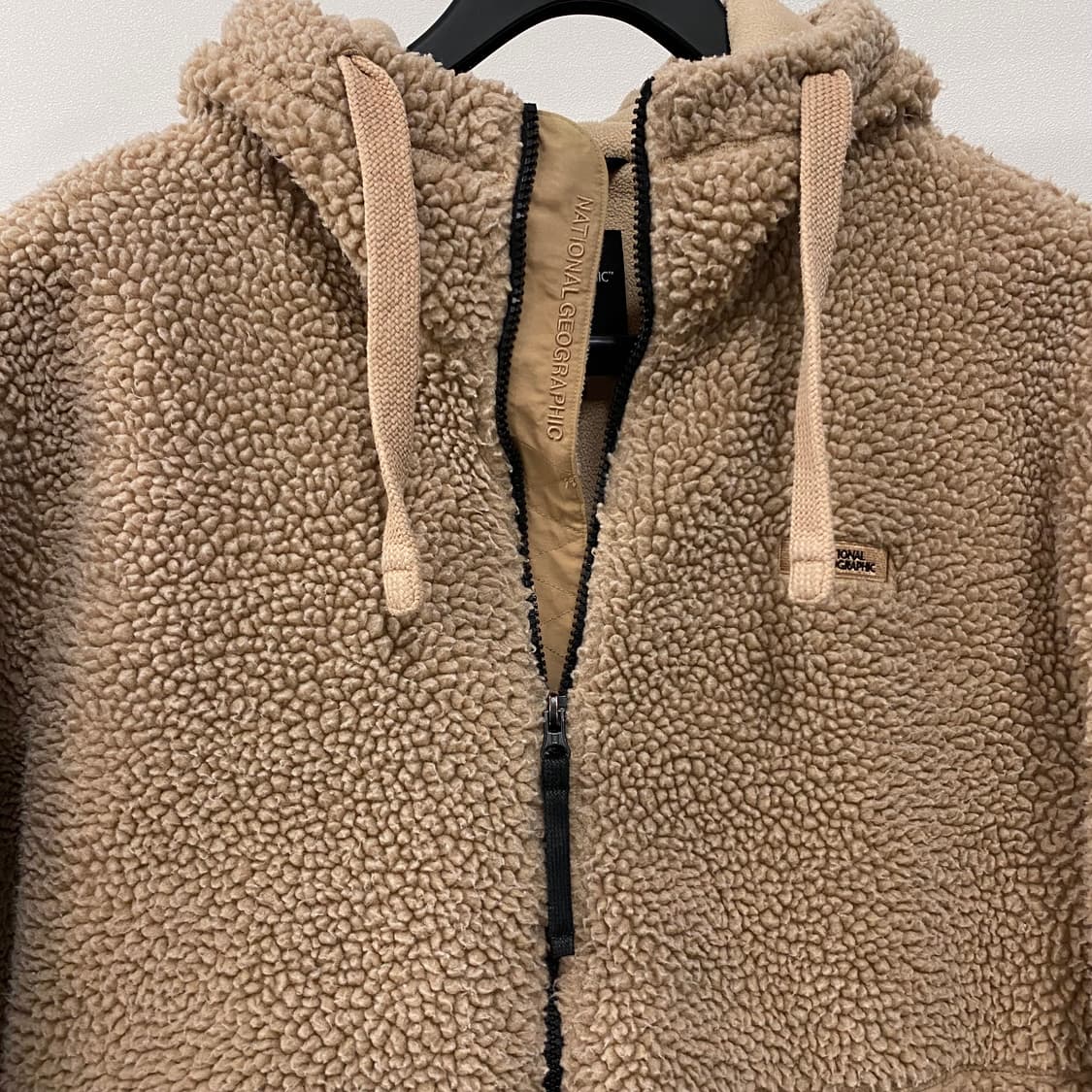 내셔널지오그래픽 후리스 후드 집업 상품이미지3