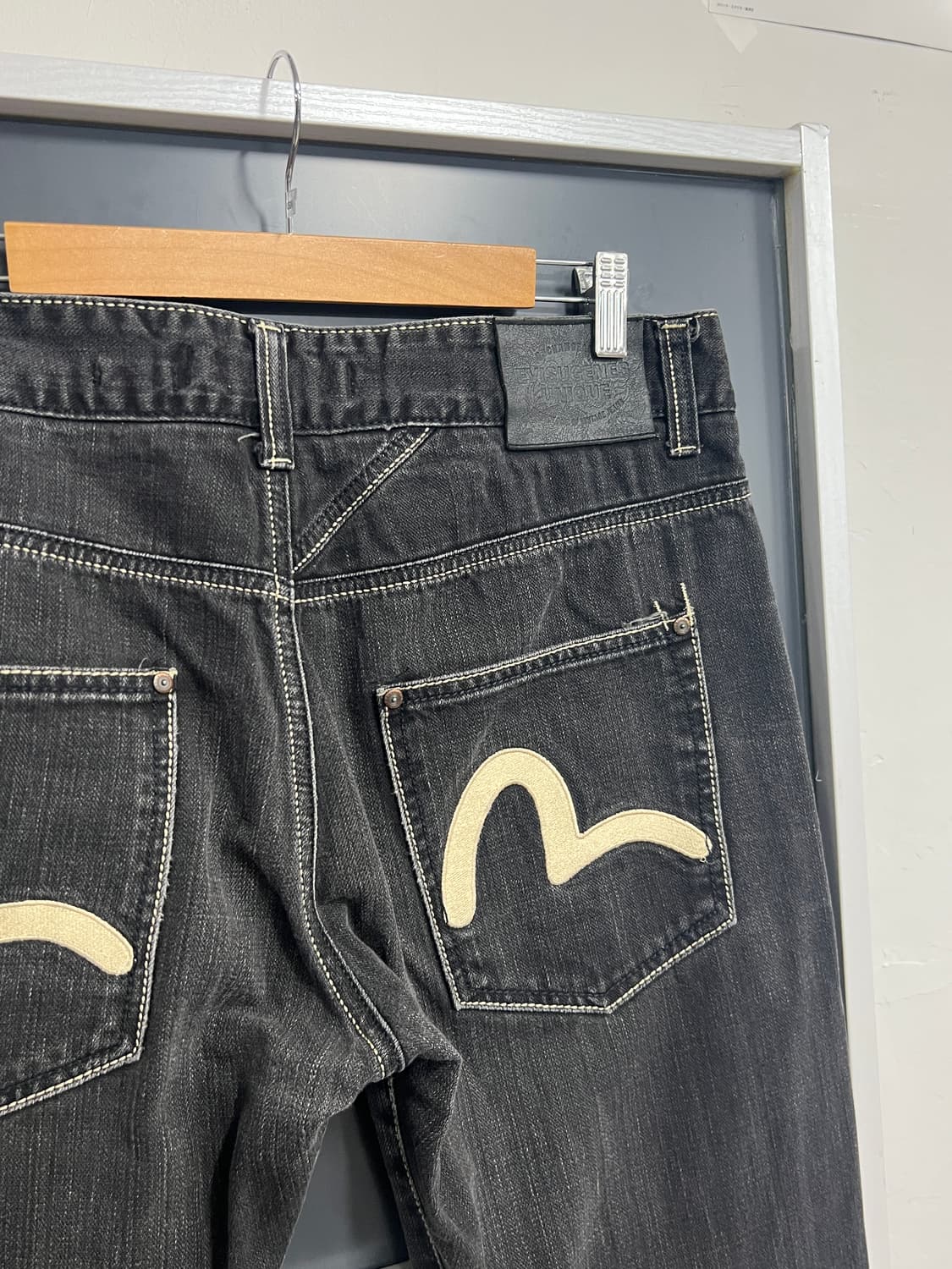 Evisu 에비수 엔지니어드 나팔핏 부츠컷 흑청 데님 팬츠 상품이미지2