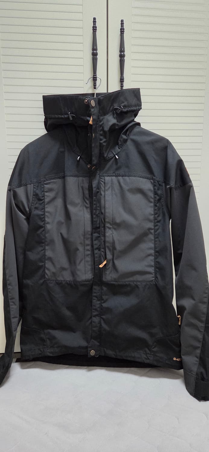 피엘라벤 캡자켓 사이즈 m 팝니다. 상품이미지1