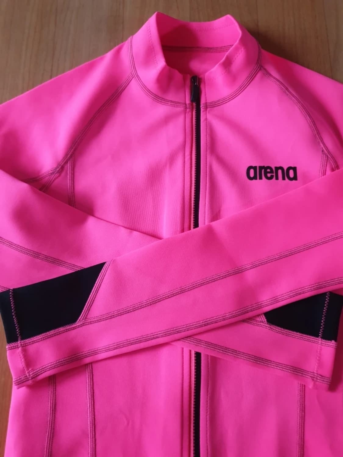 아레나 집업 레쉬가드 상의 미착용 새상품 가격인하  상품이미지5