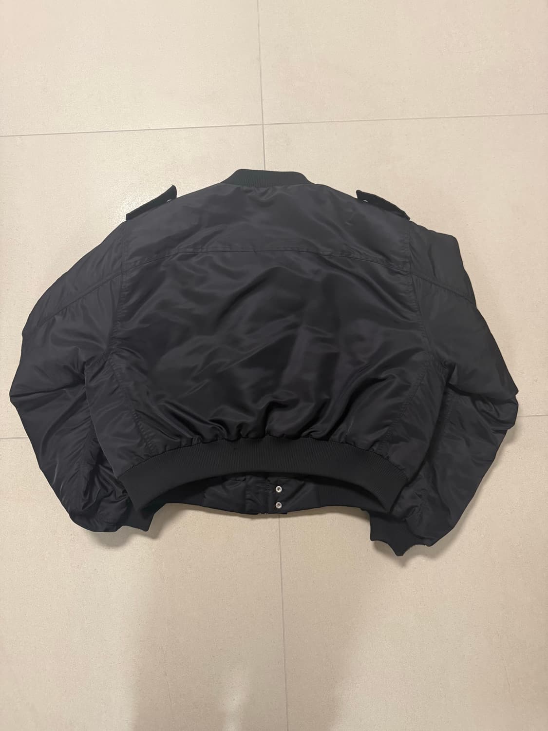 엔타이어스튜디오 A2 봄버 자켓 M사이즈 상품이미지3