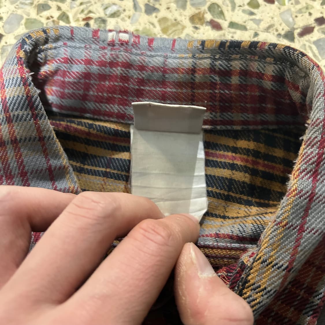 칼하트(Carhartt) 투포켓 체크 셔츠 상품이미지5