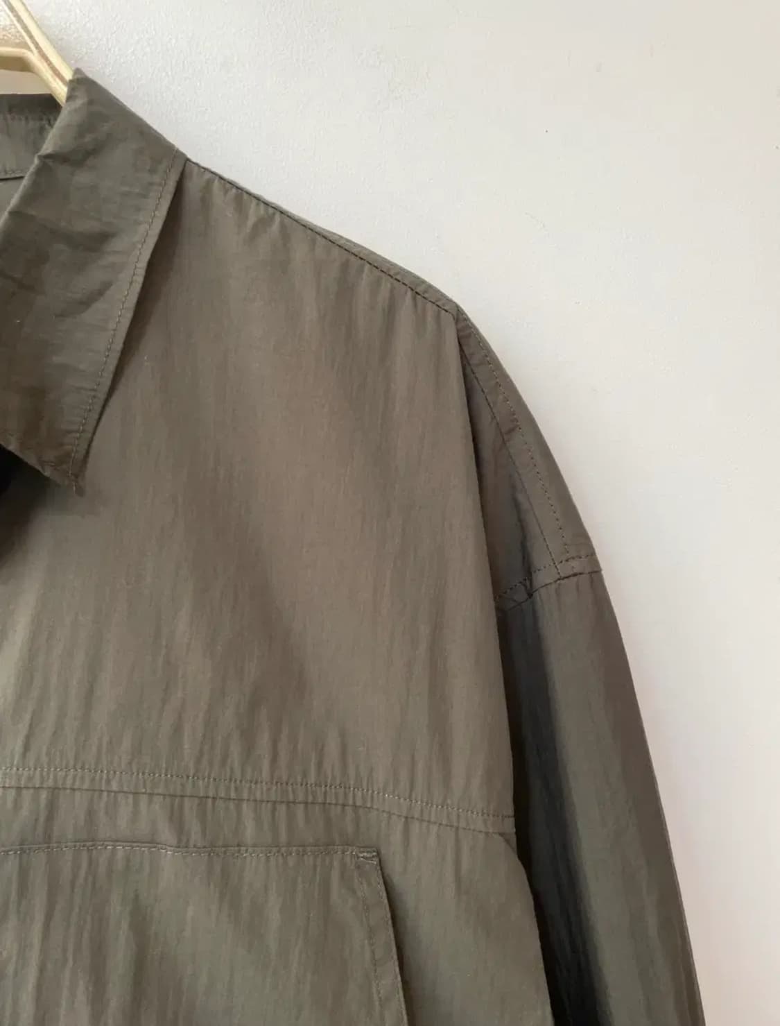 더엣지 카키색 야상형 자켓 100 상품이미지3