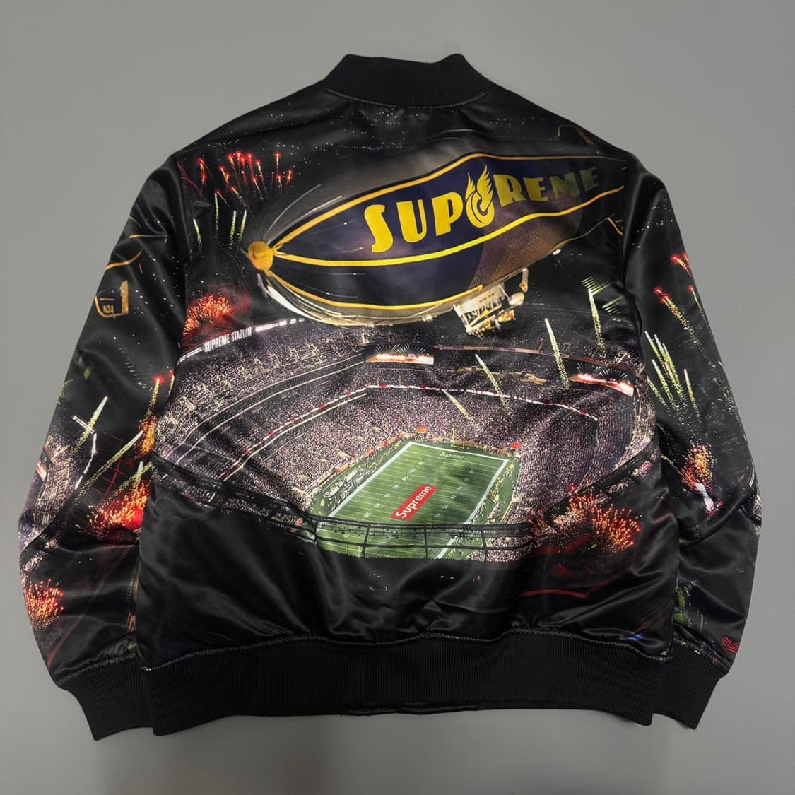 슈프림 22ss week15 미챌 앤 네스 스타디움 사틴 바시티 자켓 상품이미지9