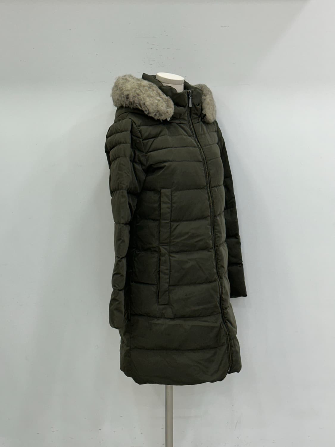 도나카란 DKNY 오리털 패딩 상품이미지2