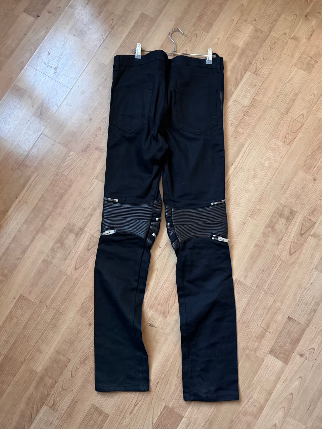 생로랑 레더진 상품이미지2