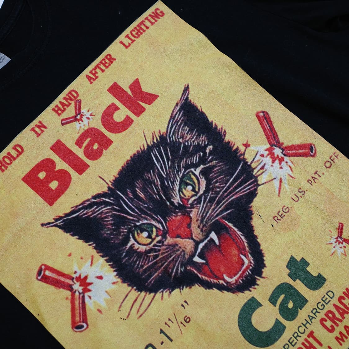 Black Cat Fireworks 폭죽 패키지 티셔츠 상품이미지3