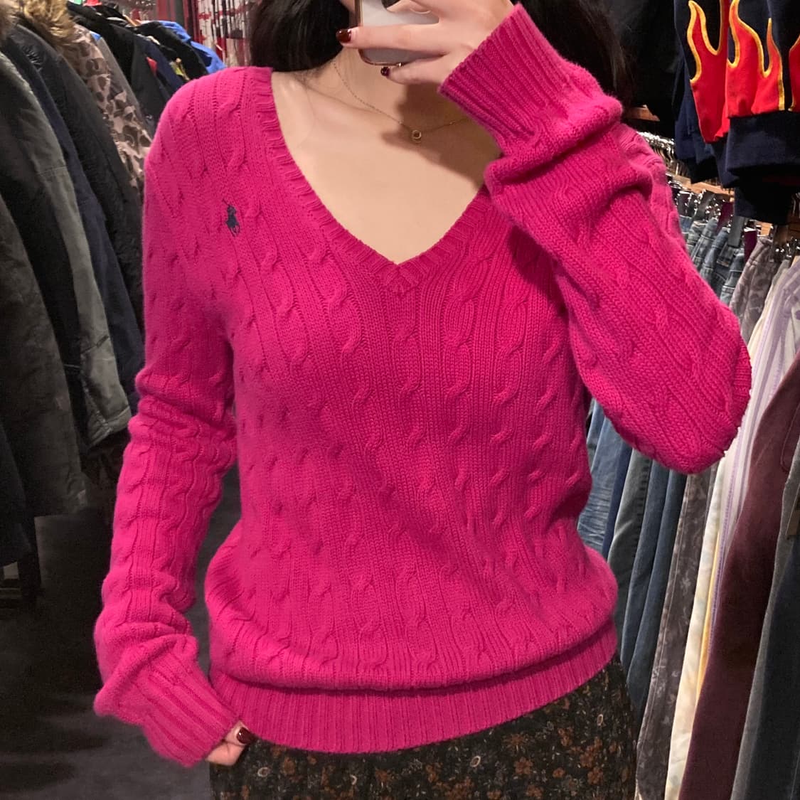 [IM] 폴로 랄프로렌 딥핑크 브이넥 케이블 니트 상품이미지1