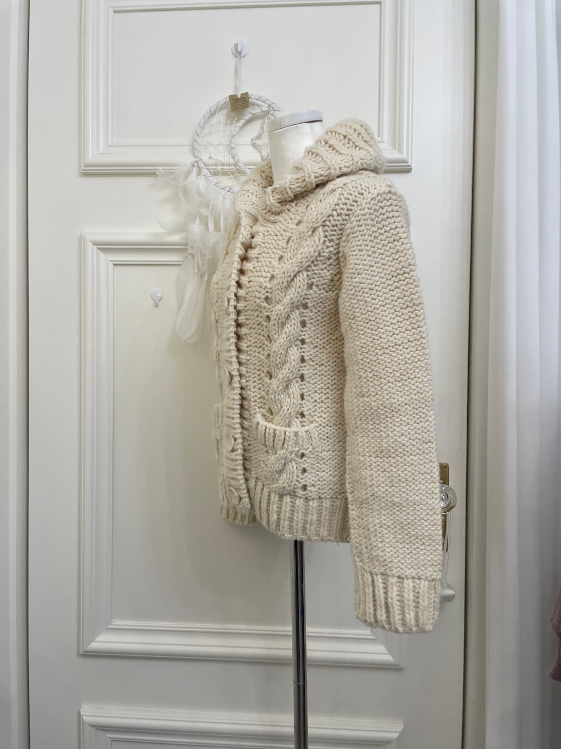 ivory twist pocket point winter cardigan 상품이미지2