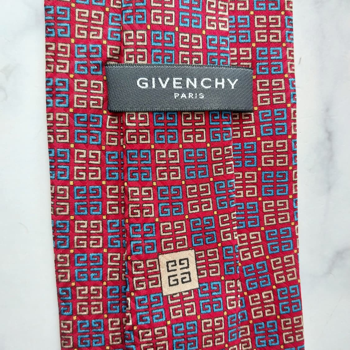 지방시 실크 올오버 로고 패턴 넥타이 9.5cm A+등급 k2045
 상품이미지8