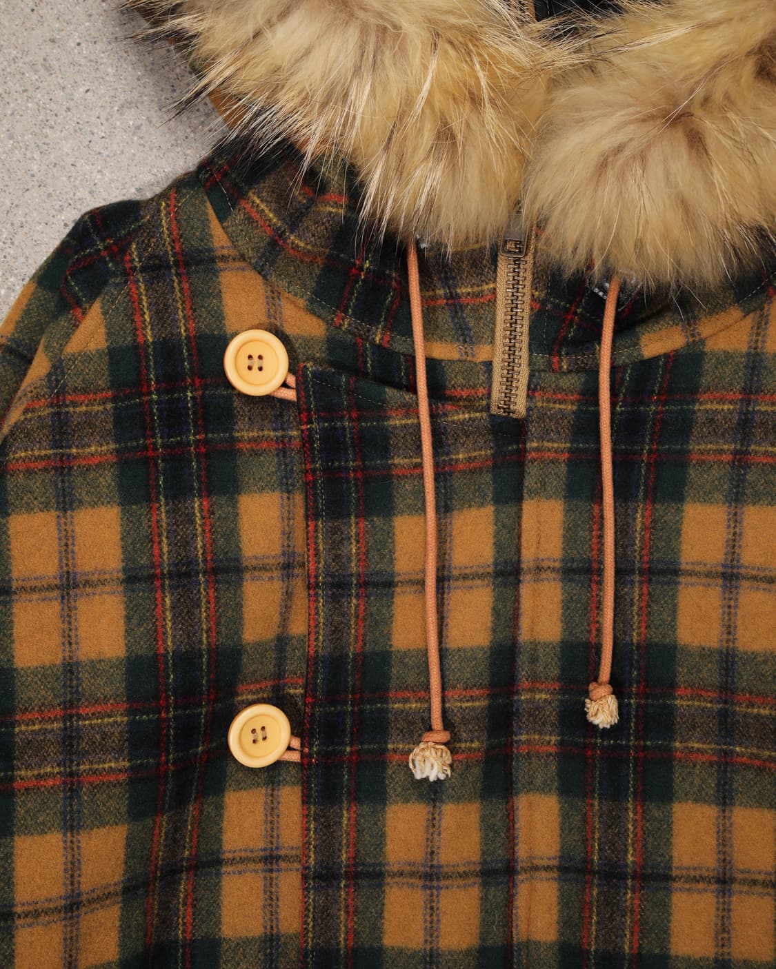 Swagger check fur padding 상품이미지4