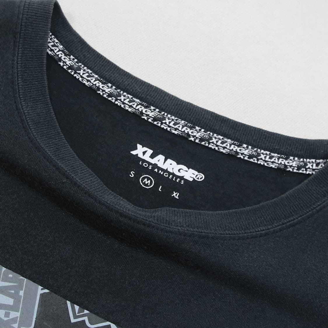 (착용컷) XLARGE 프린팅 반팔 티셔츠 (남성용 100) 상품이미지5