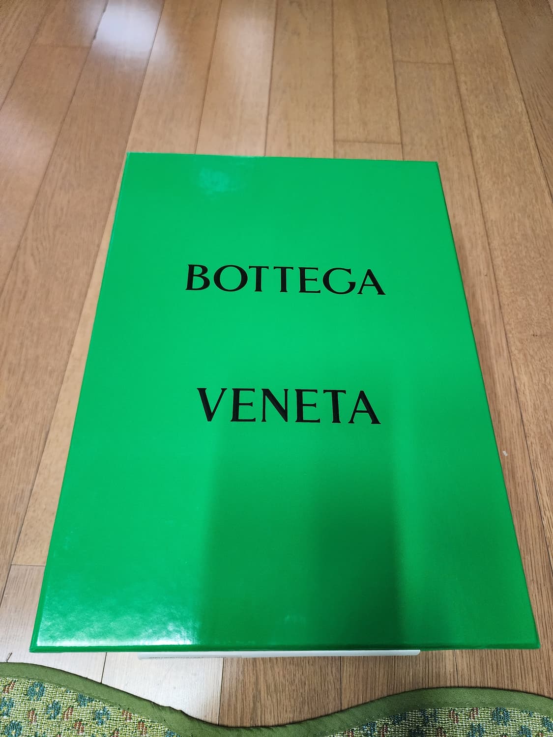 보테가베네타 퍼들플랫샌들 37 상품이미지3