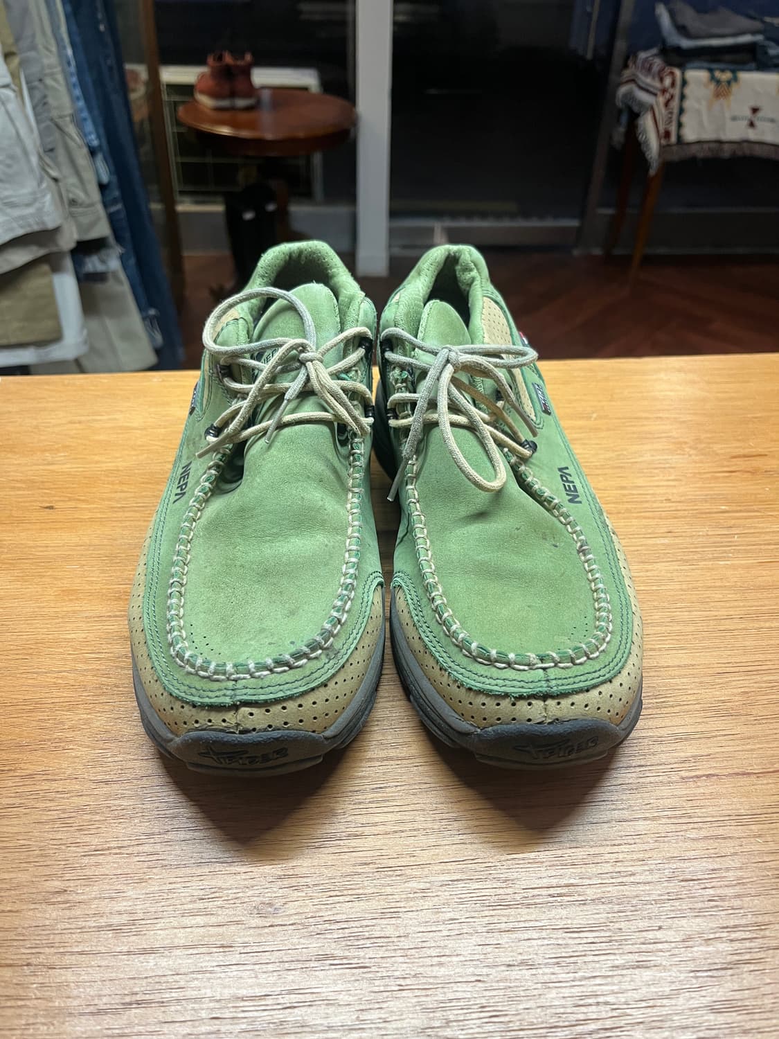 280) 네파 펀칭 스웨이드 로우컷 트레킹 슈즈 상품이미지2