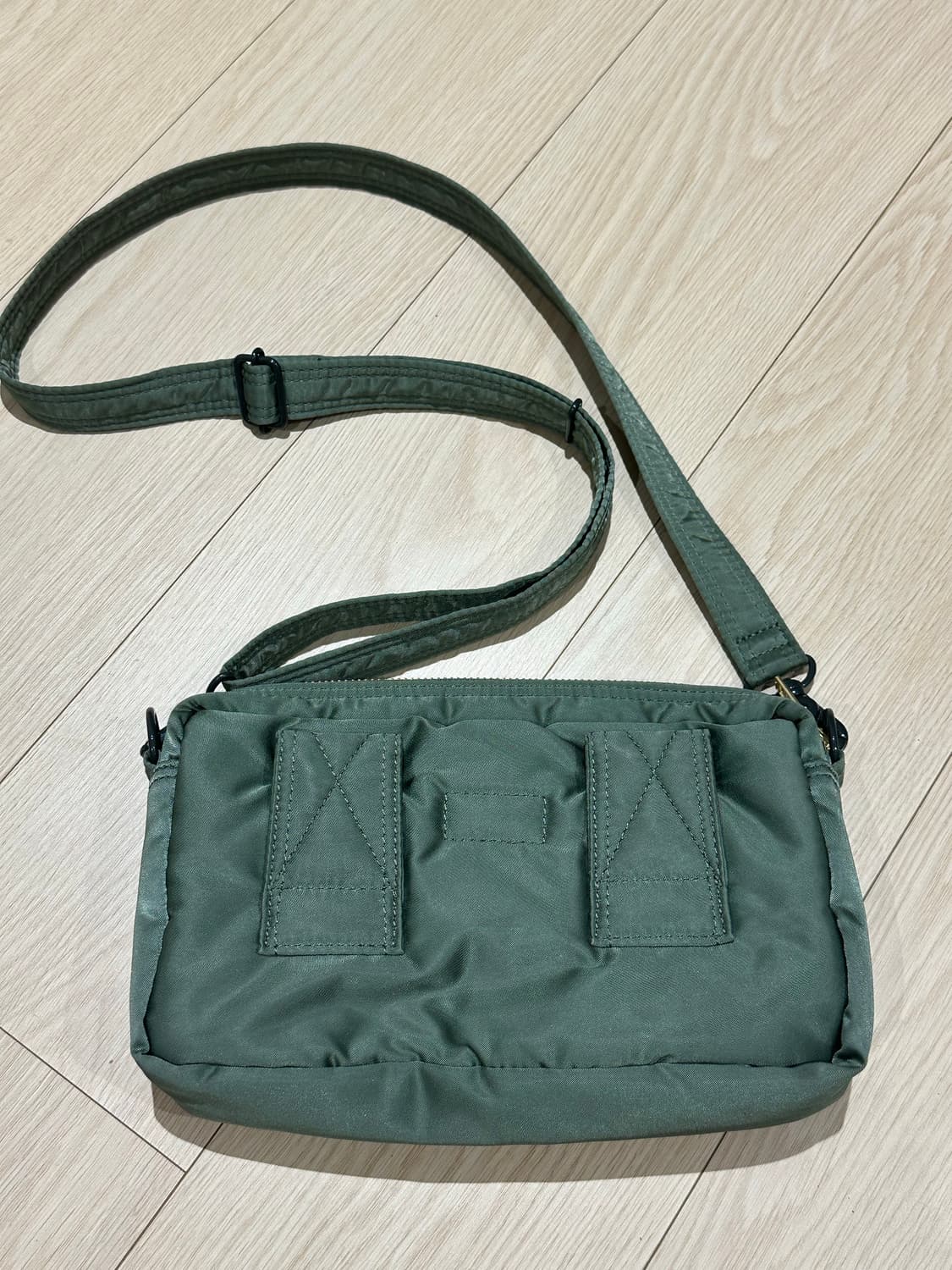 포터 탱커 숄더백 스몰 세이지 그린 상품이미지2